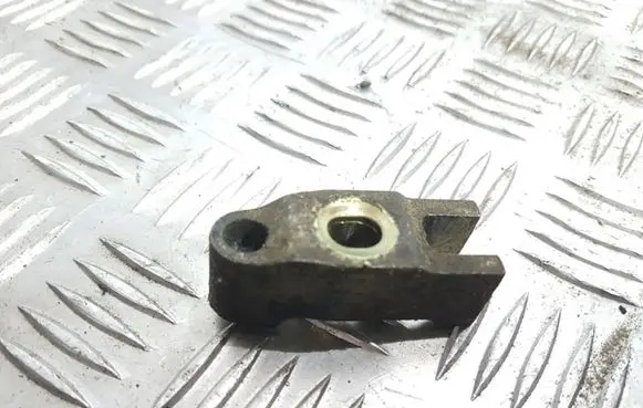 Ford Focus Fuel Injector clamp holder