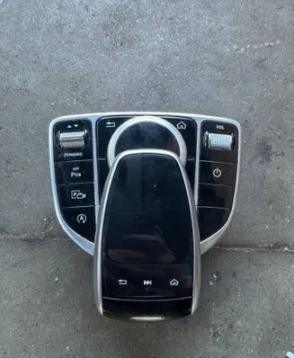 Mercedes-Benz C W205 Head unit multimedia control A2059003544