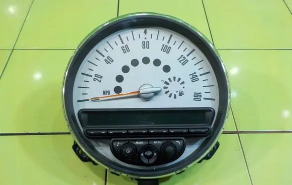 Mini One - Cooper R56 Speedometer (instrument cluster) BM508042