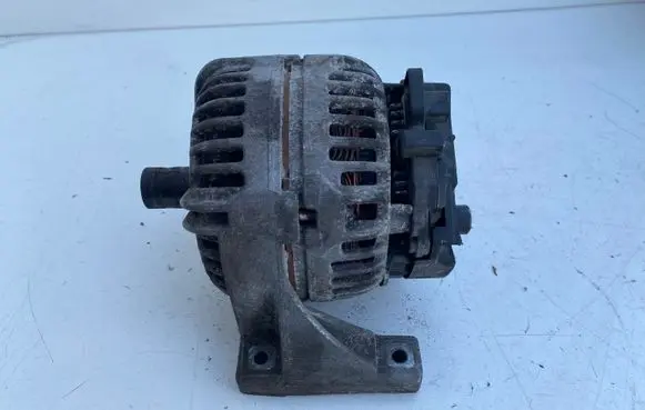 Volvo V70 Generator/alternator 8676498