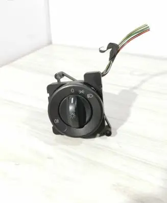 Mercedes-Benz Sprinter W906 Light switch A9069052401 5948024