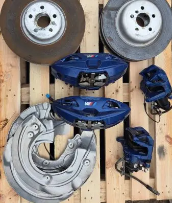 BMW X7 G07 Brake discs and calipers set 6887556