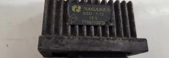 Renault Scenic RX Glow plug pre-heat relay 7700115078 BED712