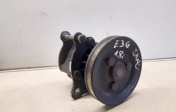 BMW 3 E36 Power steering pump 1141039 5797916 7681955231