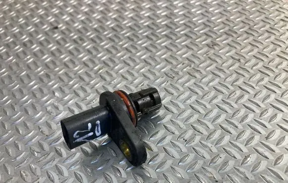 Opel Astra J Camshaft speed sensor 55565709
