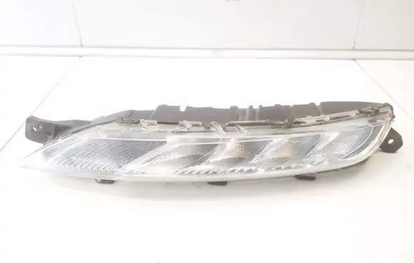 Citroen C4 II Picasso LED Daytime headlight 9676036380