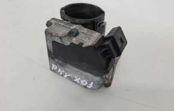 Volkswagen Fox Throttle valve 045128063G