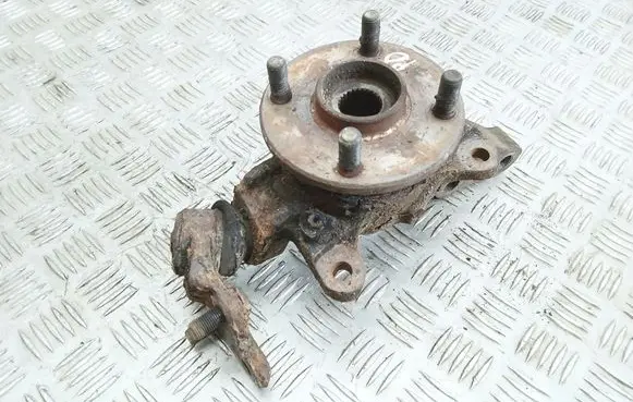 Toyota Corolla E90 Front wheel hub spindle knuckle