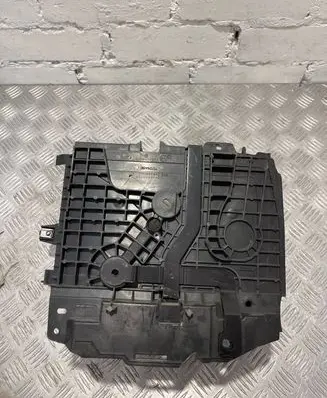 Battery box tray