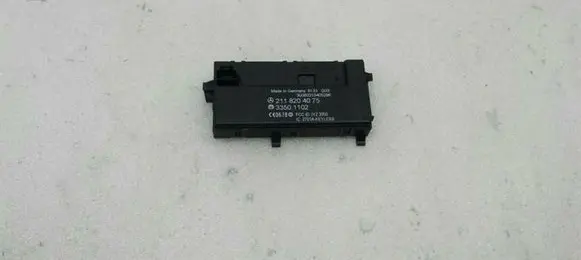 Mercedes-Benz CLS C219 Keyless (KESSY) go control unit/module A2118204075