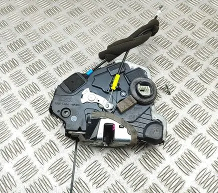 Toyota GT 86 Front door lock SU00304116