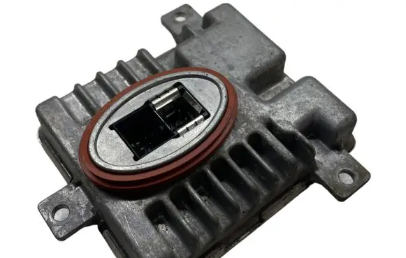 BMW 5 F10 F11 Headlight ballast module Xenon 7237647 W003T20071