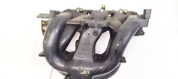 Ford Mondeo MK II Intake manifold 958f9424ea
