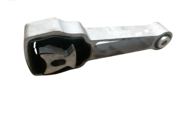 Volvo XC70 Engine mount bracket EJV26P082GA