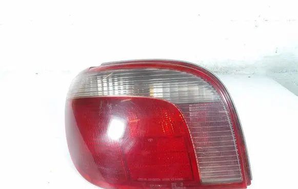 Toyota Yaris Verso Rear/tail lights KOITO52-005