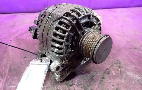 Skoda Octavia Mk1 (1U) Generator/alternator 