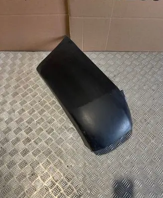 Rear bumper corner part panel trim