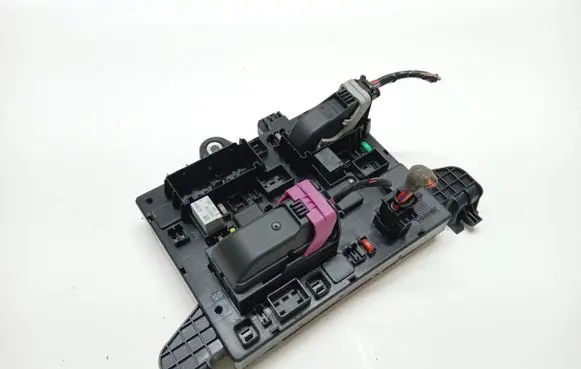Opel Astra J Negative earth cable (battery) 13343950