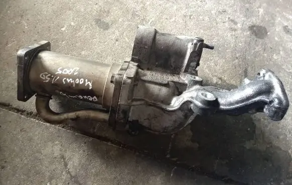 Renault Modus EGR valve cooler 8200446882 040405