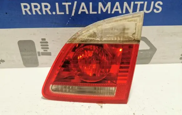 BMW 5 E60 E61 Tailgate rear/tail lights 69353269