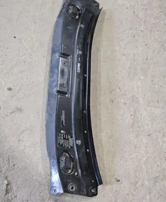 Mercedes-Benz GL X164 Top upper radiator support slam panel A1646200486 1646200486