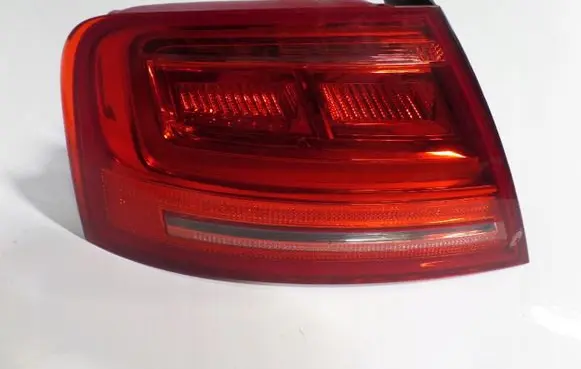 Audi A8 S8 D4 4H Rear/tail lights