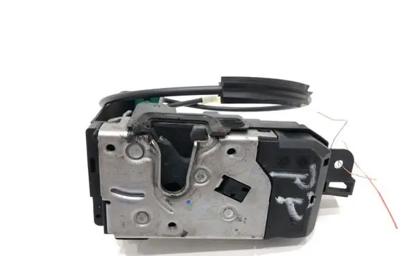 Opel Astra H Front door lock 13128112