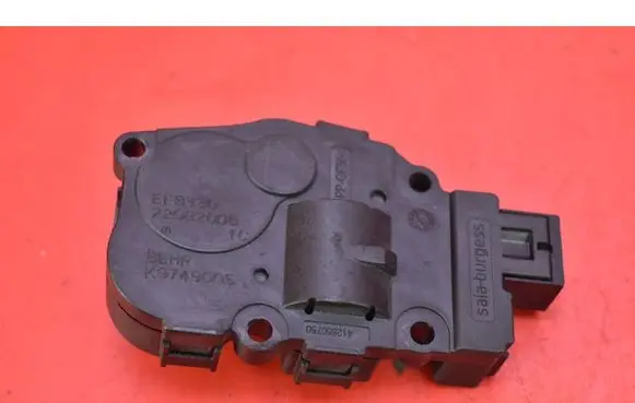 Audi A5 8T 8F Air flap motor/actuator K9749005