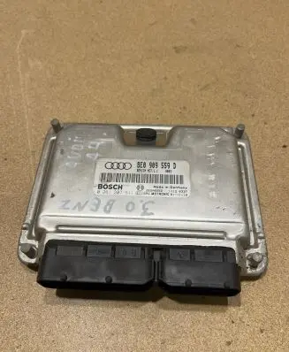 Audi A4 S4 B6 8E 8H Engine control unit/module 8E0909559D 26SA8252 0261207511