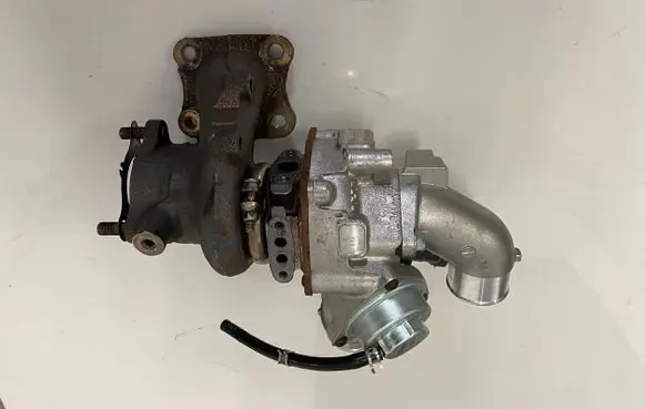 Mitsubishi Eclipse Cross Turbo 1515A431