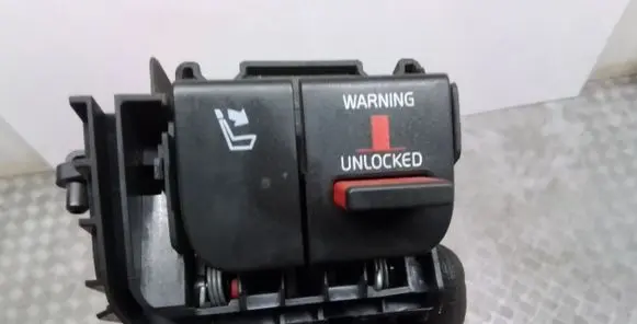 Volvo V70 Seat back rest lock catch 