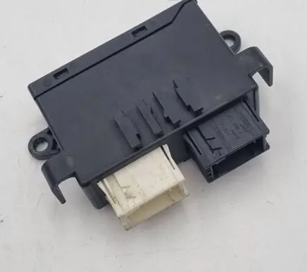 BMW 3 E46 Wing mirror control module 8386427 61318386427 110187