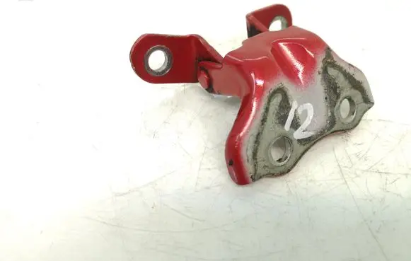 KIA Rio Tailgate/trunk/boot hinge
