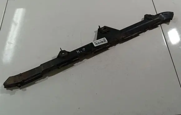 Toyota Avensis T250 Rear bumper mounting bracket 5257605050