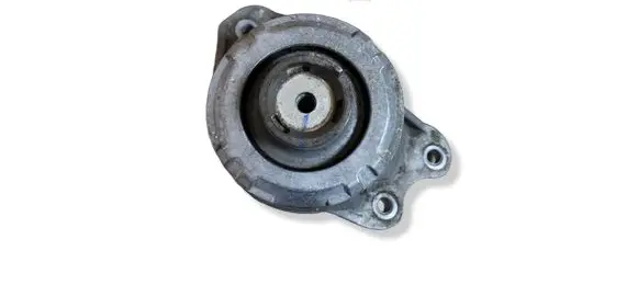 Mercedes-Benz C W205 Engine mount bracket A2052407800