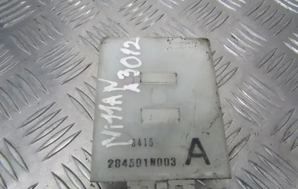 Nissan Almera Other control units/modules 284501N003