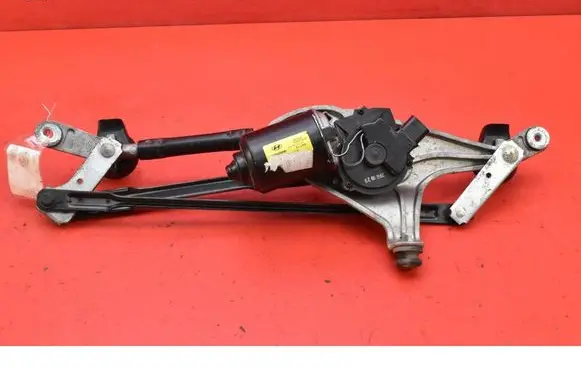 Hyundai Tucson JM Front wiper linkage and motor 035246140