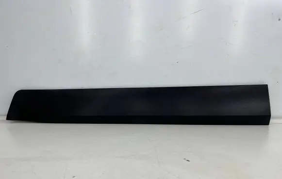 Opel Crossland X Front door trim (molding) 13482097