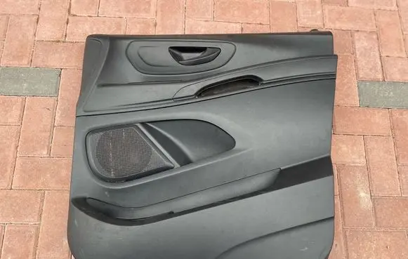 Mercedes-Benz Vito Viano W447 Front door card panel trim A4477271878 A4477274571 4477271878