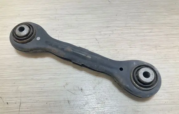 Rear upper control arm/wishbone