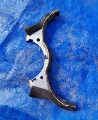 BMW 5 F10 F11 other engine part 7219616