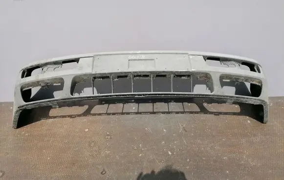 Volkswagen Golf III Front bumper