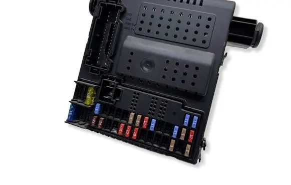 Volvo XC70 Fuse module 30765149