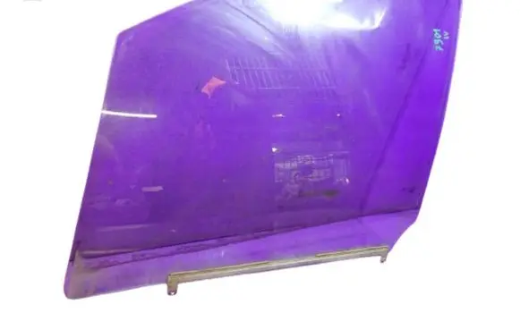 Suzuki Splash Front door window glass four-door