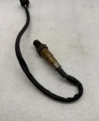 BMW X6 E71 Lambda probe sensor 7576673 0258017187