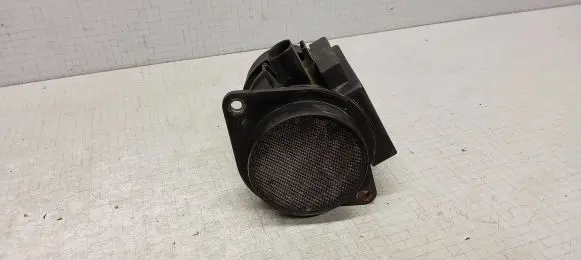 Volkswagen PASSAT B4 Mass air flow meter 71822151
