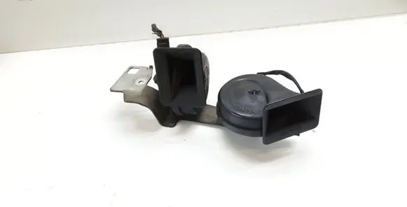 BMW 5 E60 E61 Horn signal 6935709