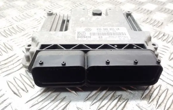 Seat Altea Engine control unit/module 03G906021LN 0281013282
