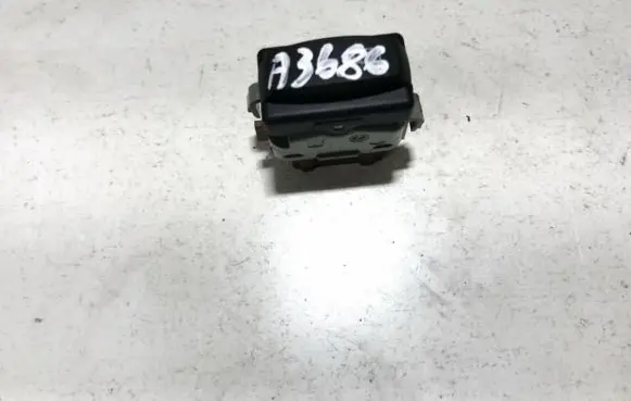 Dacia Duster Windscreen/window heater switch 446719 2263