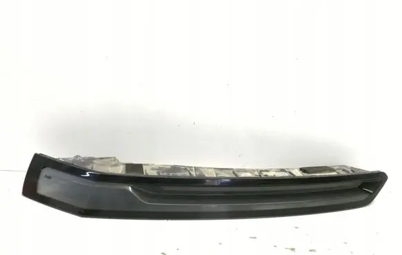 BMW iX Rear/tail lights